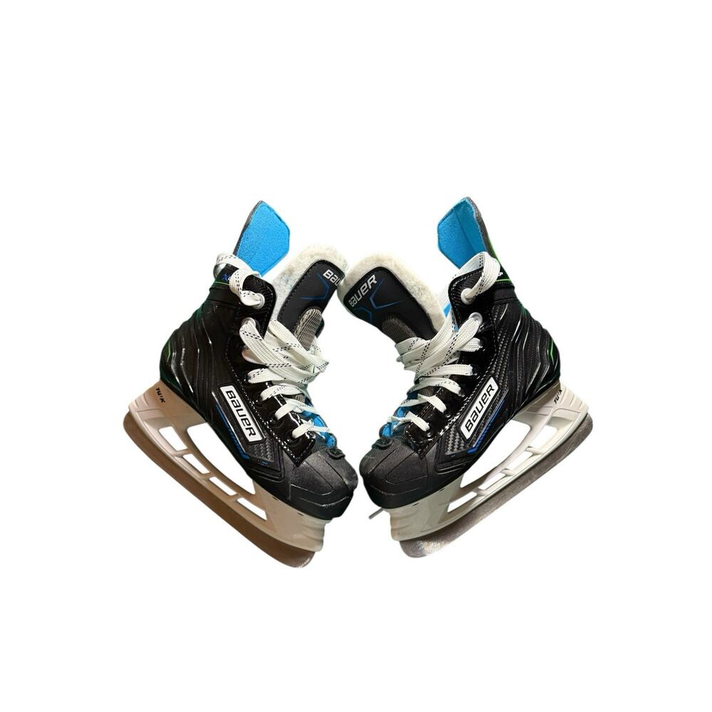 Bauer X-LP Youth Hockey Skates barely worn Size 11- Black Sharpened blades